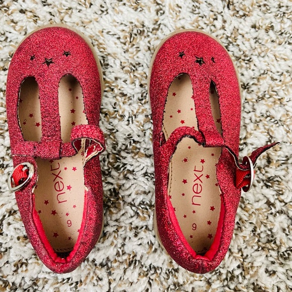 Other - Glitter shoes Girls 👧